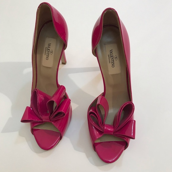 Valentino r D'Orsay Peep Toe Bow Heels. Size 6. - Picture 6 of 8